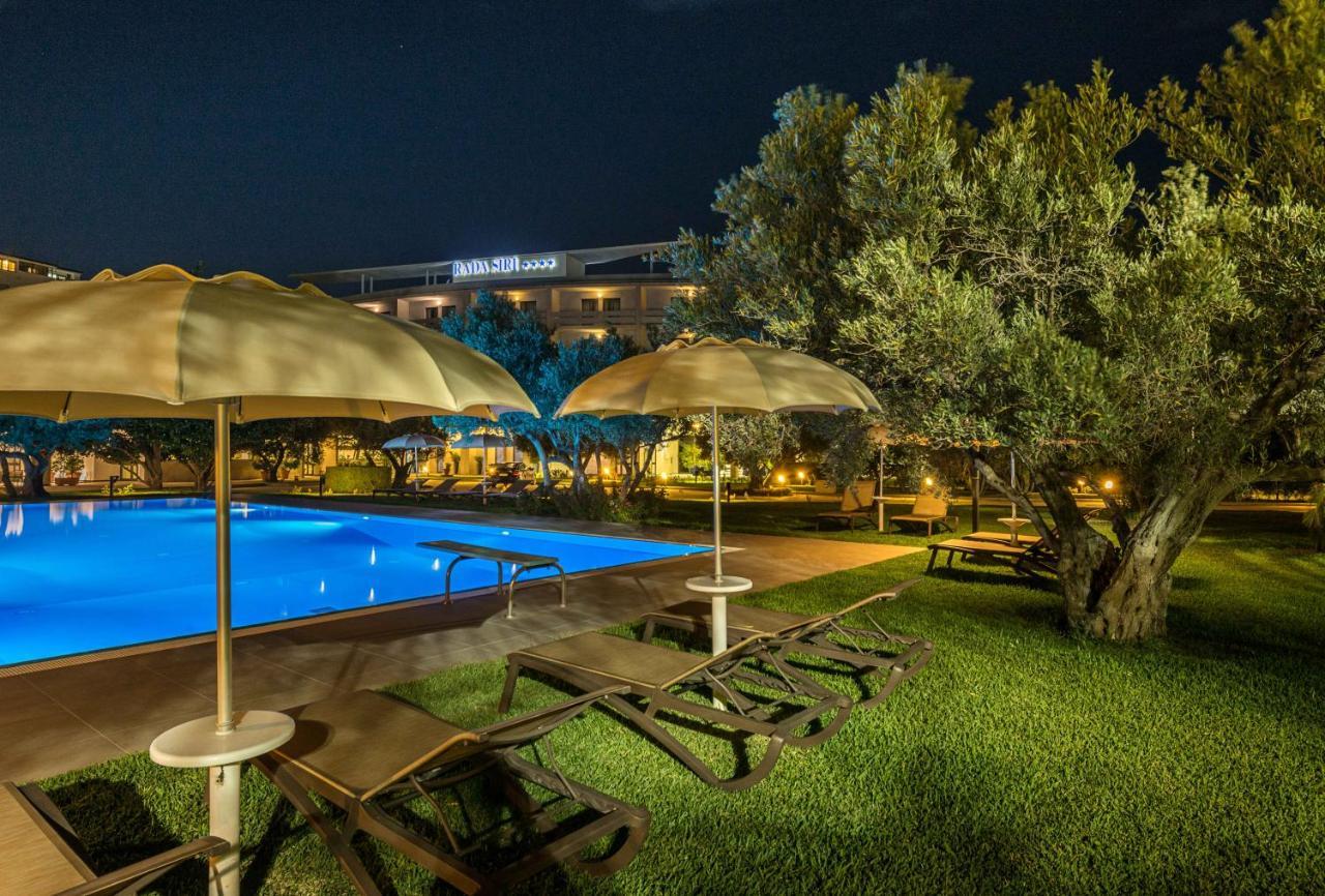 Rada Siri Hotel Montepaone Buitenkant foto