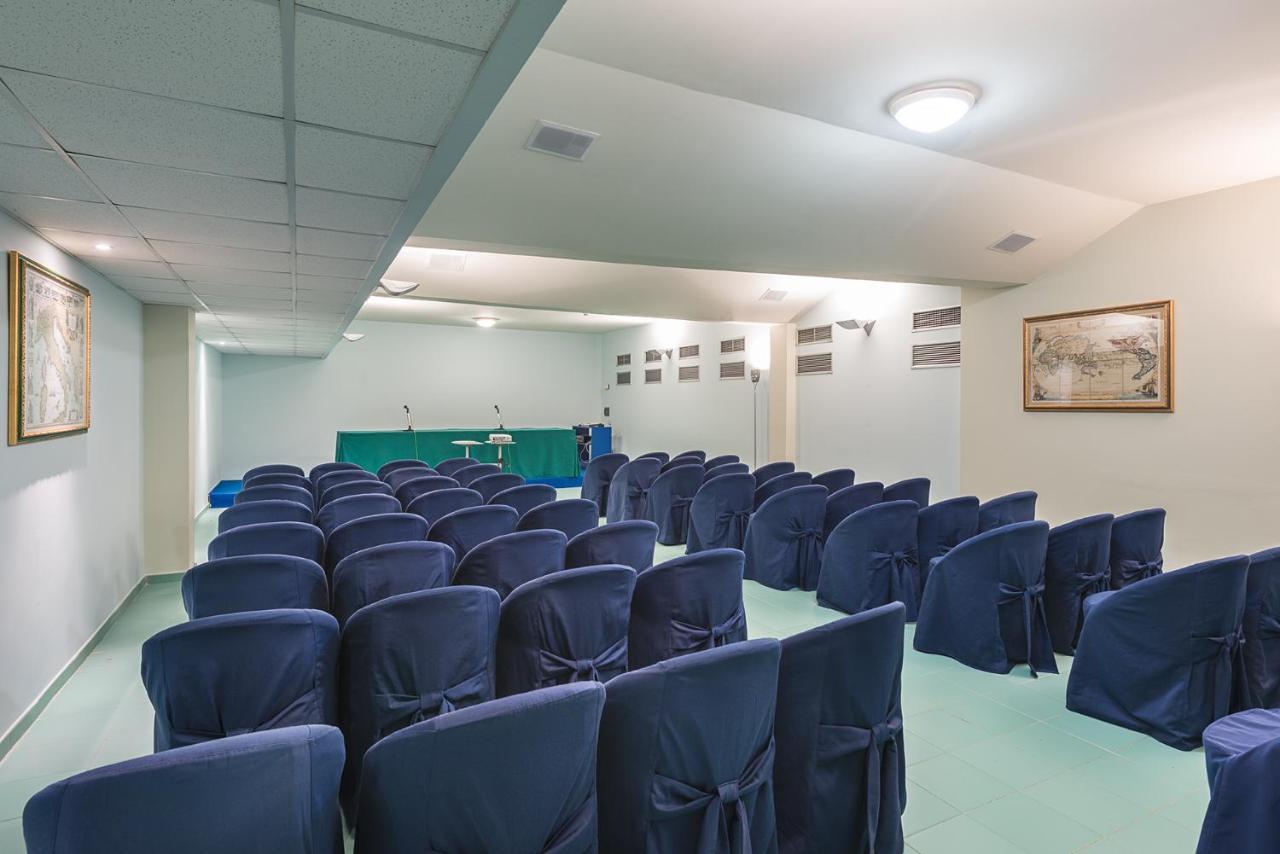Rada Siri Hotel Montepaone Buitenkant foto