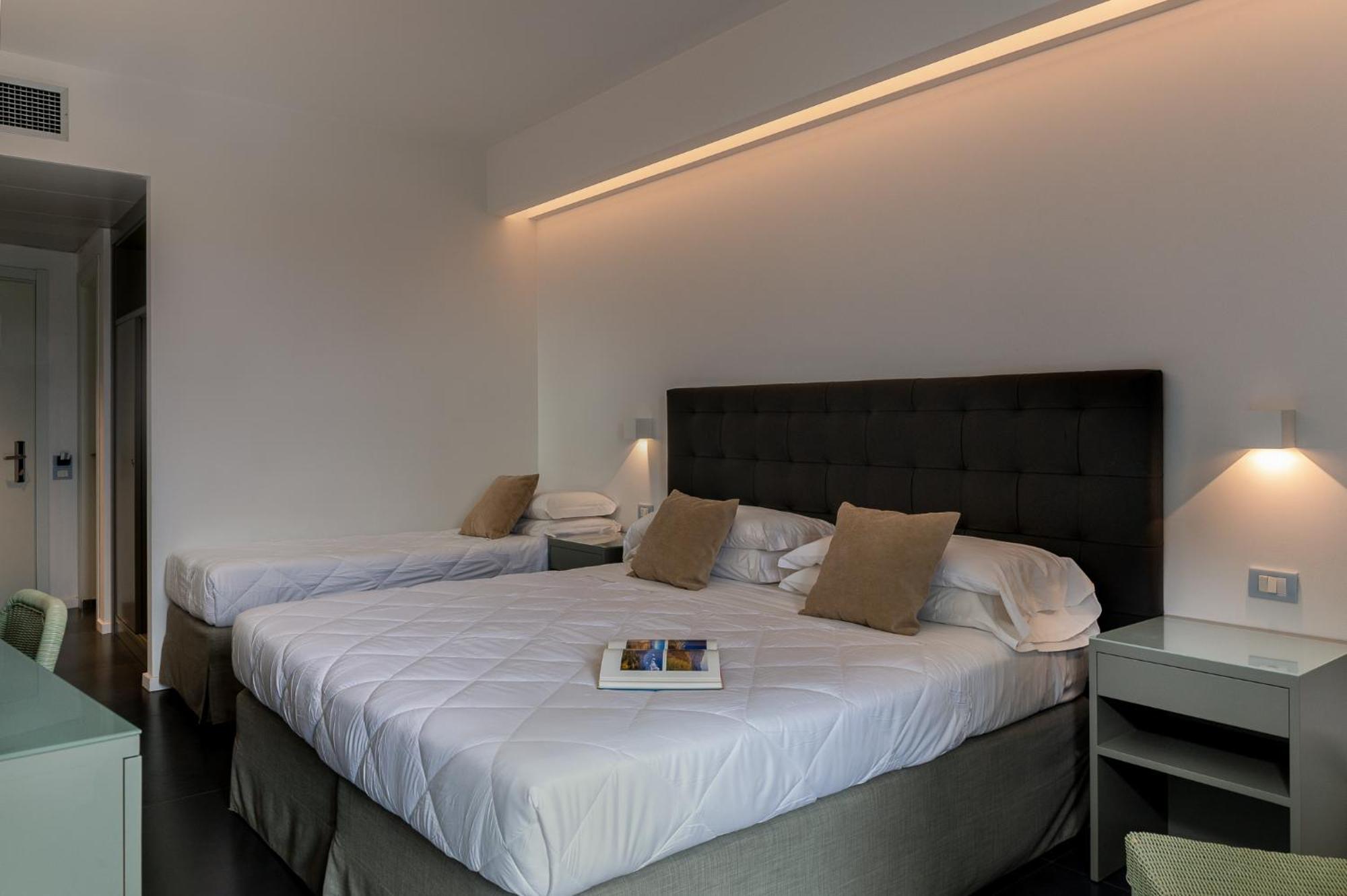 Rada Siri Hotel Montepaone Buitenkant foto