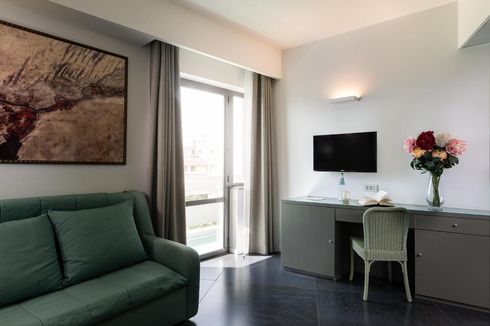 Rada Siri Hotel Montepaone Buitenkant foto